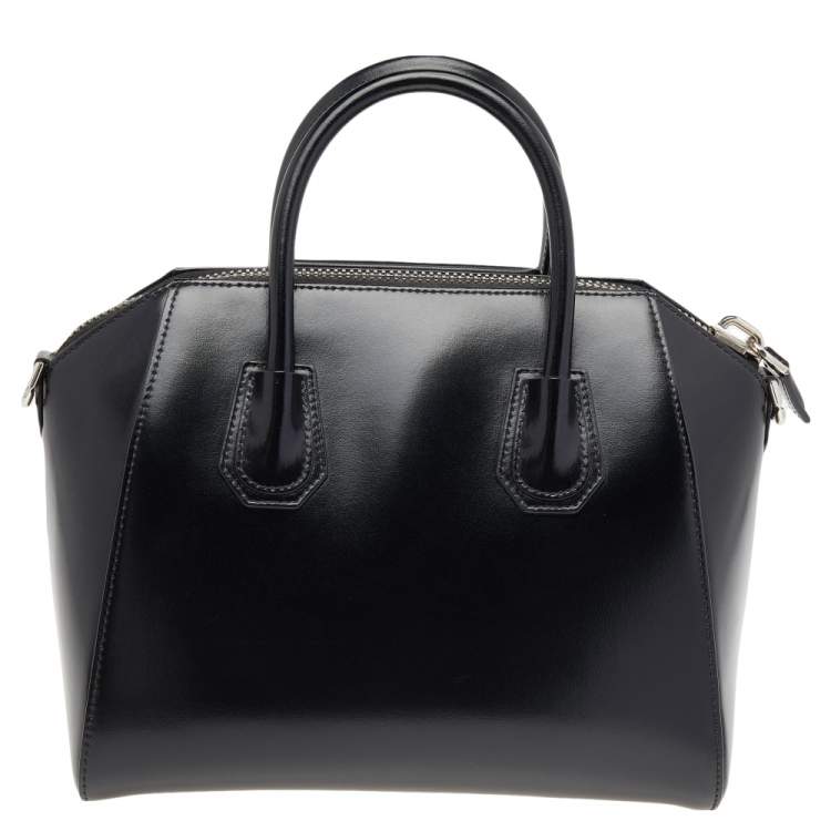 Pre Owned Givenchy Black Leather Small Antigona Satchel