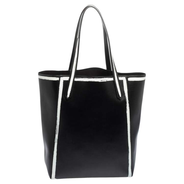 Pre Owned Givenchy Black/White Leather Stargate Logo Tote