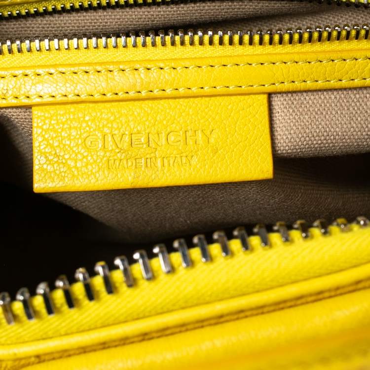 مملوكة مسبقًا Givenchy Yellow Leather Mini Antigona Satchel