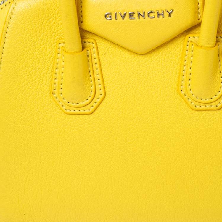 مملوكة مسبقًا Givenchy Yellow Leather Mini Antigona Satchel