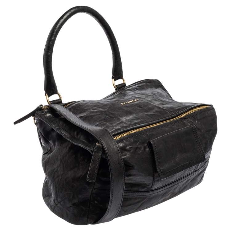 مملوكة مسبقًا Givenchy Black Leather Large Pandora Shoulder Bag