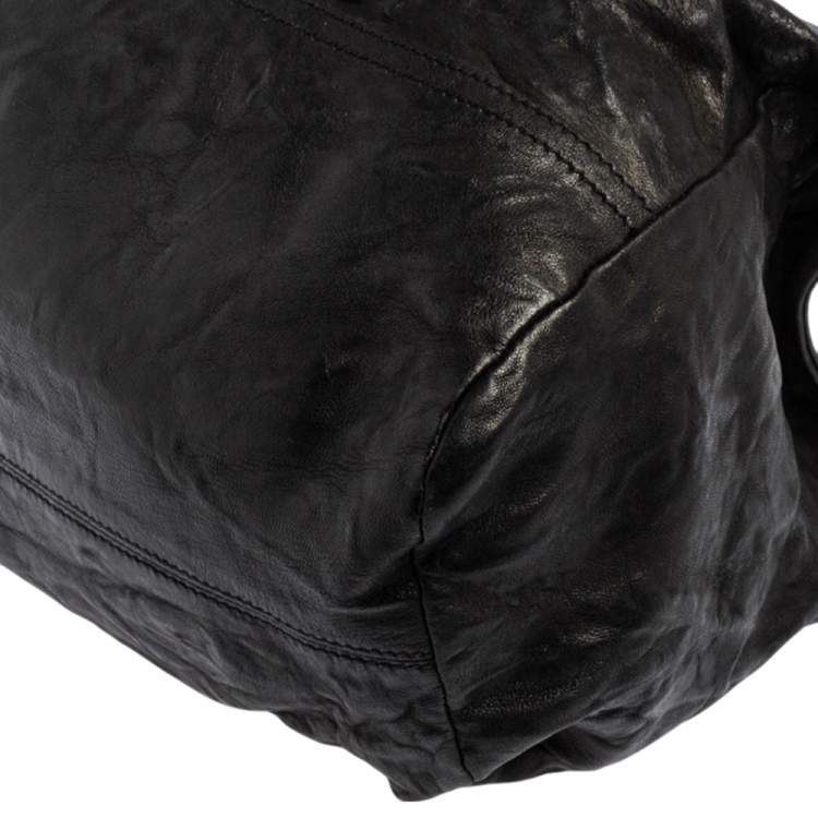مملوكة مسبقًا Givenchy Black Leather Large Pandora Shoulder Bag