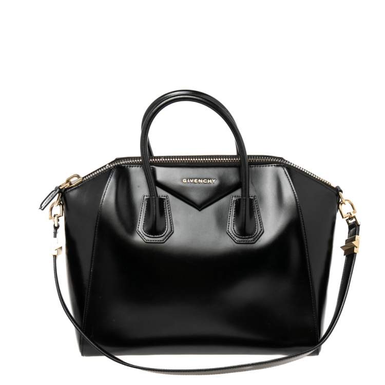 مملوكة مسبقًا Givenchy Black Gloddy Leather Medium Antigona Satchel
