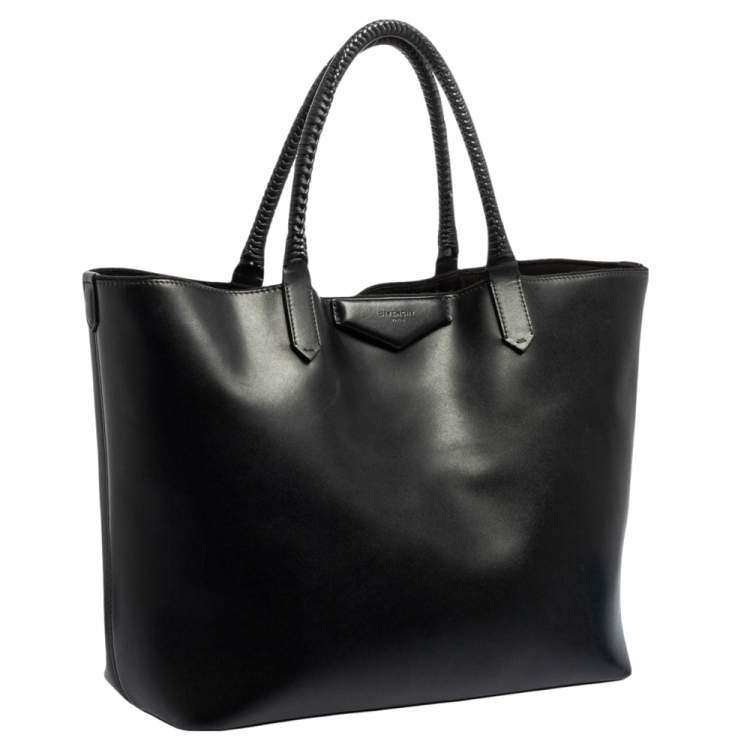 Pre Owned Givenchy Black Leather Antigona Shopper Tote
