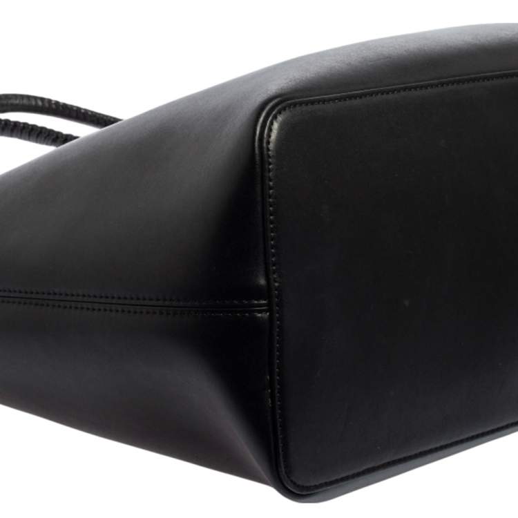 Pre Owned Givenchy Black Leather Antigona Shopper Tote