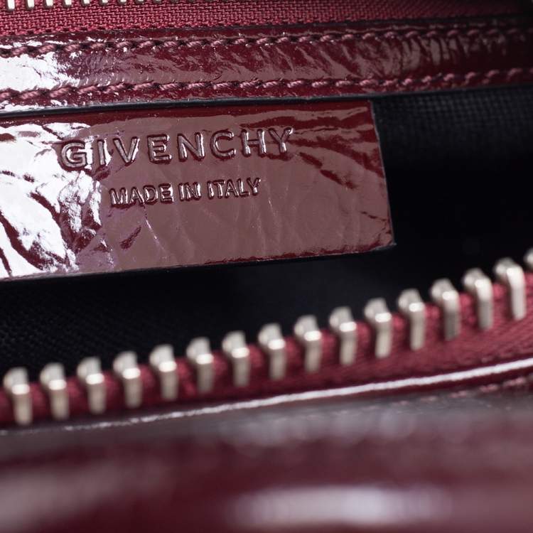 مملوكة مسبقًا Givenchy Burgundy Glossy Leather Mini Antigona Satchel