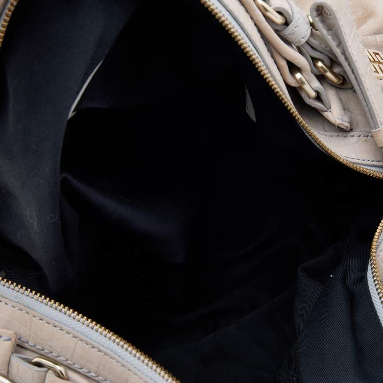 Pre Owned Givenchy Beige Leather Zip Hobo