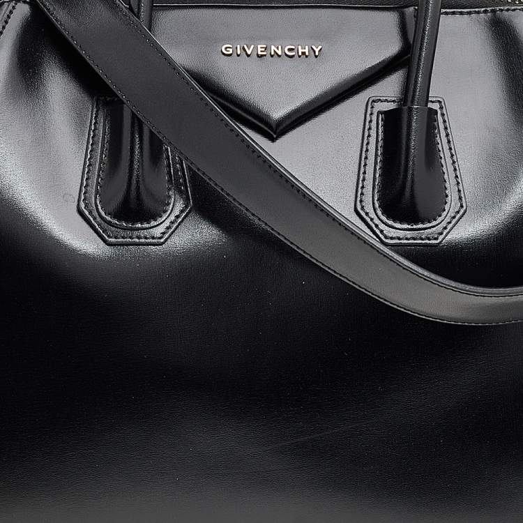 Pre Owned Givenchy Black Leather Medium Antigona Satchel