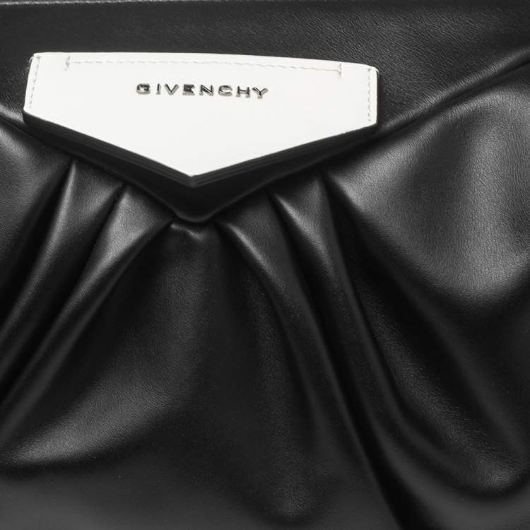 Pre Owned Givenchy Black/White Leather Large Antigona Soft Clutch