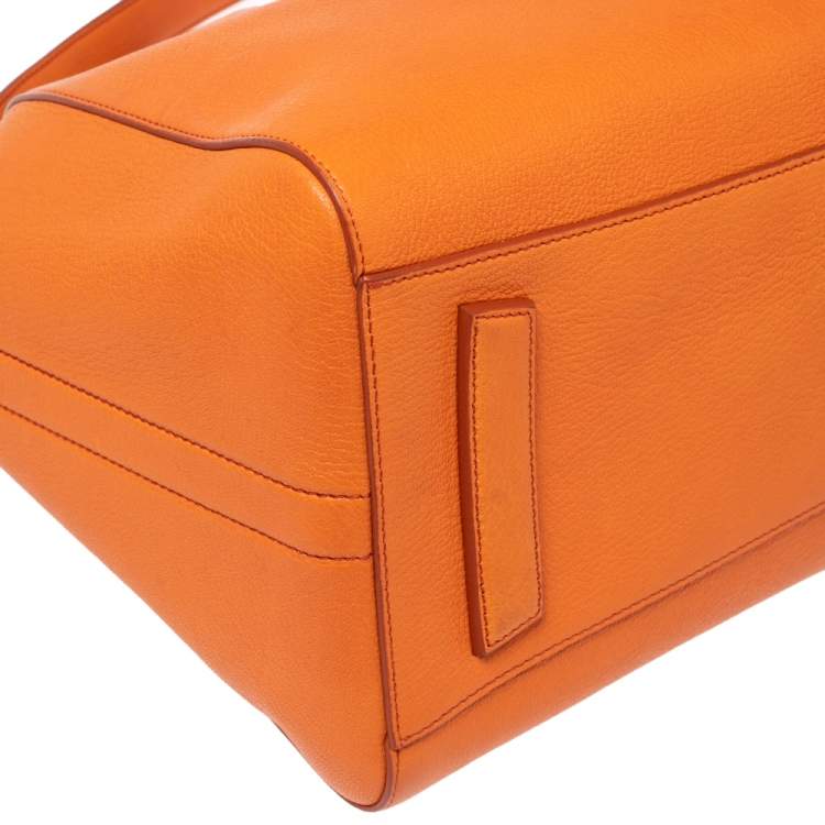 مملوكة مسبقًا Givenchy Orange Leather Medium Antigona Satchel 