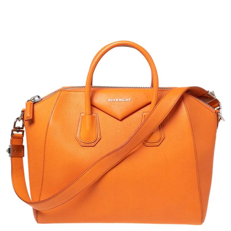 مملوكة مسبقًا Givenchy Orange Leather Medium Antigona Satchel 