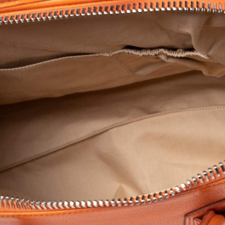 مملوكة مسبقًا Givenchy Orange Leather Medium Antigona Satchel 
