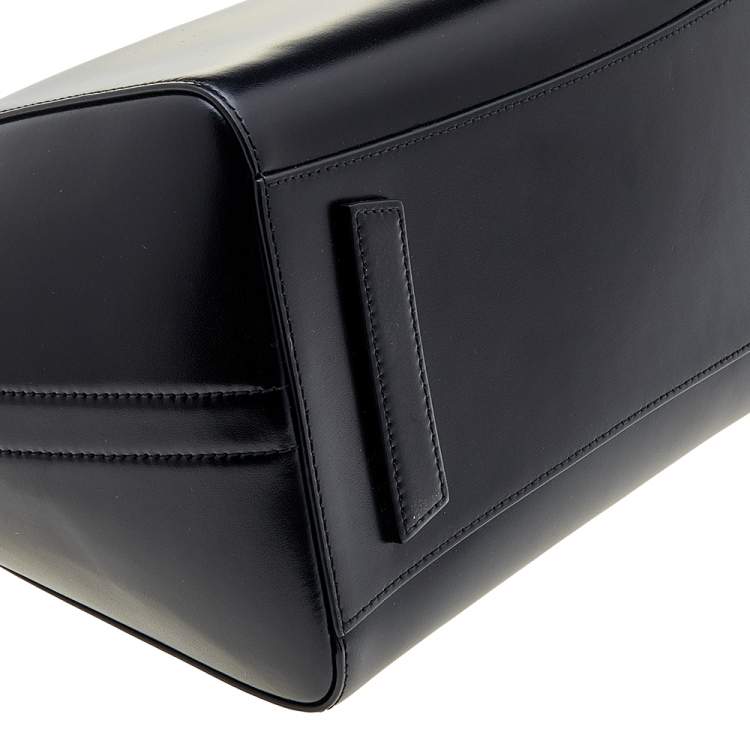 Pre Owned Givenchy Black Leather Medium Antigona Satchel 