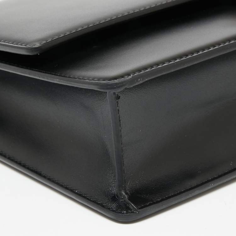 Pre Owned Givenchy Black Leather 4G Chain Shoulder Bag