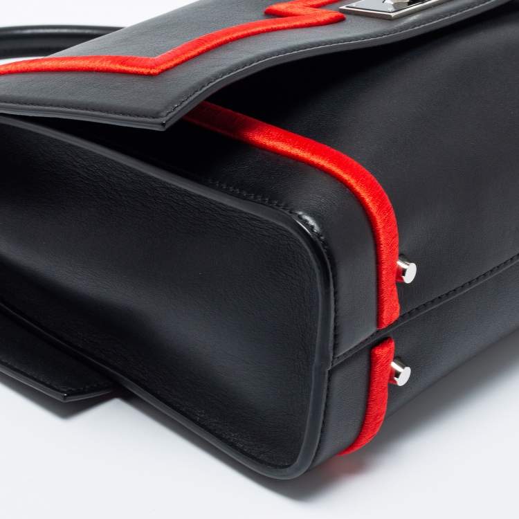 Pre Owned Givenchy Black/Red Leather Shark Tooth Top Handle Bag