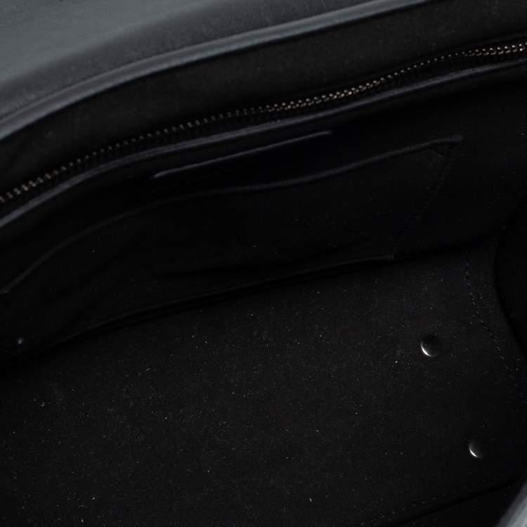 Pre Owned Givenchy Black/Red Leather Shark Tooth Top Handle Bag