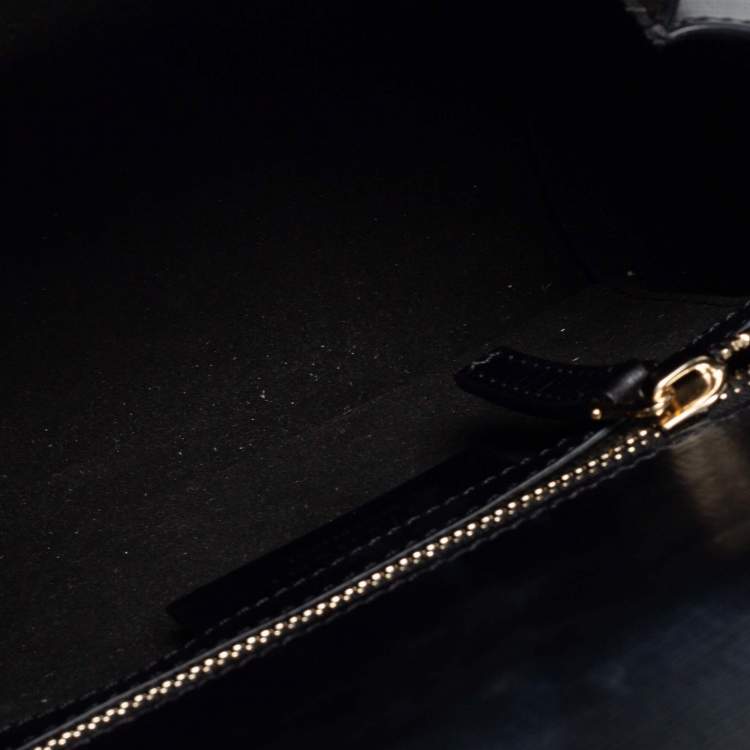 مملوكة مسبقًا Givenchy Black Leather Mini Pandora Box Crossbody Bag