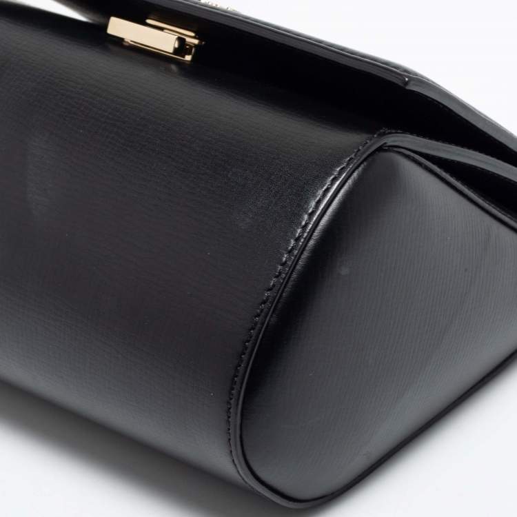 مملوكة مسبقًا Givenchy Black Leather Mini Pandora Box Crossbody Bag