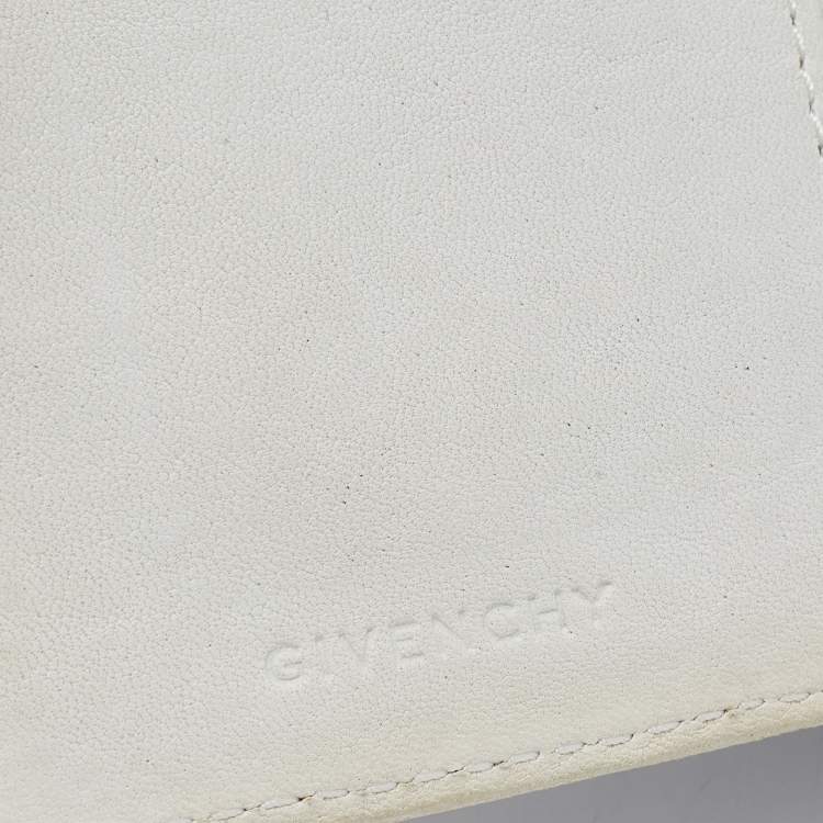 Pre Owned Givenchy Blue/Cream Monogram Canvas and Leather Metal Flap Compact Wallet