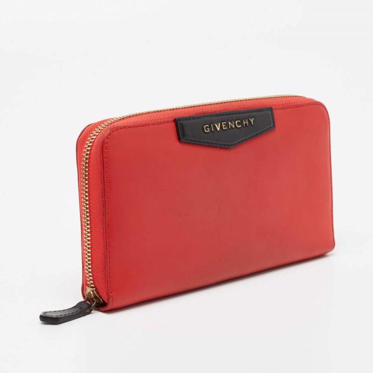 Pre Owned Givenchy Red/Black Leather Antigona Zip Around Wallet