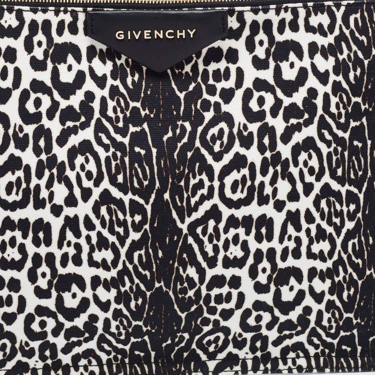 Pre Owned Givenchy Black/White Leopard Print Canvas Clutch