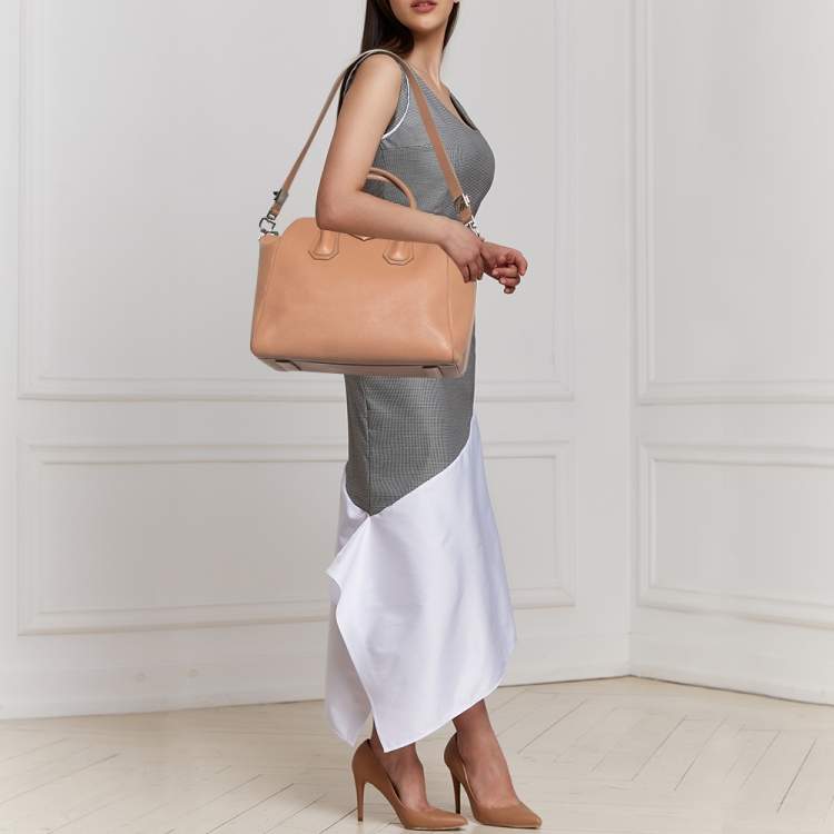 Pre Owned Givenchy Dusty Pink Leather Medium Antigona Satchel