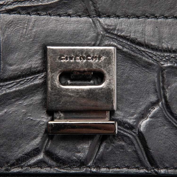 مملوكة مسبقًا Givenchy Black Croc Embossed Leather Chain Detail Shoulder Bag