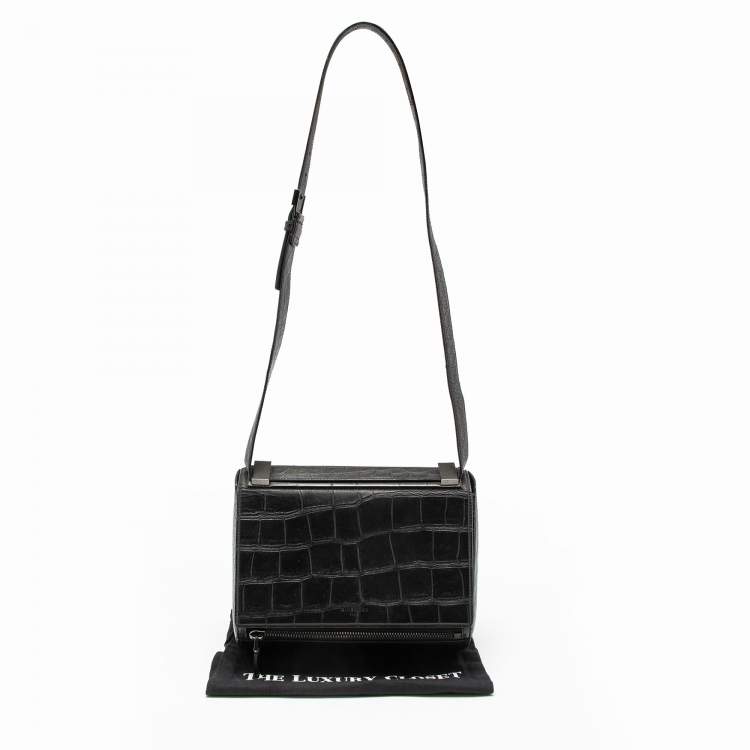 مملوكة مسبقًا Givenchy Black Croc Embossed Leather Chain Detail Shoulder Bag