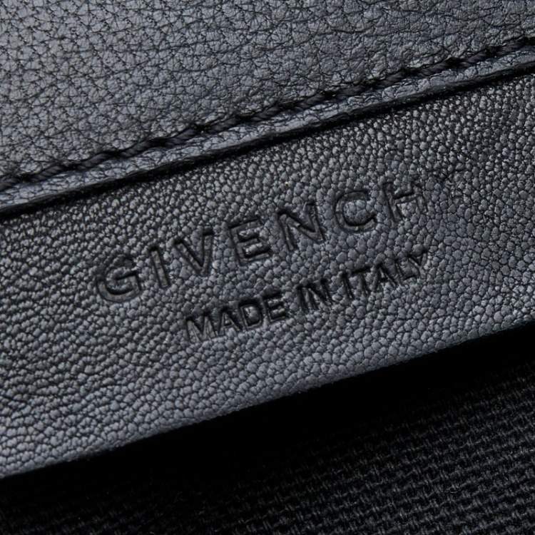 Pre Owned Givenchy Cream/Brown Water Snake Antigona Clutch