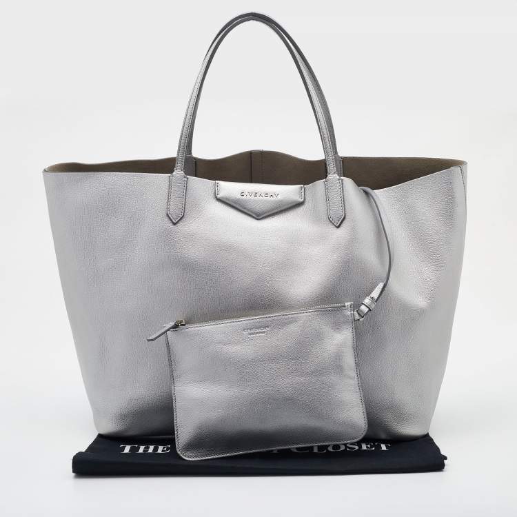 Pre Owned Givenchy Metallic Silver Leather Large Antigona Shopper Tote