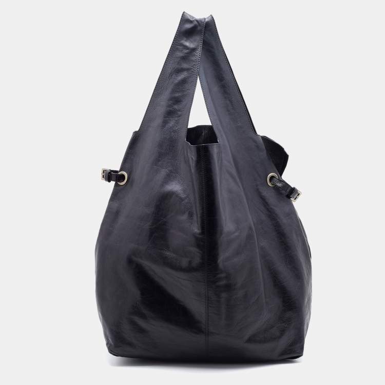 Pre Owned Givenchy Black Leather Hobo