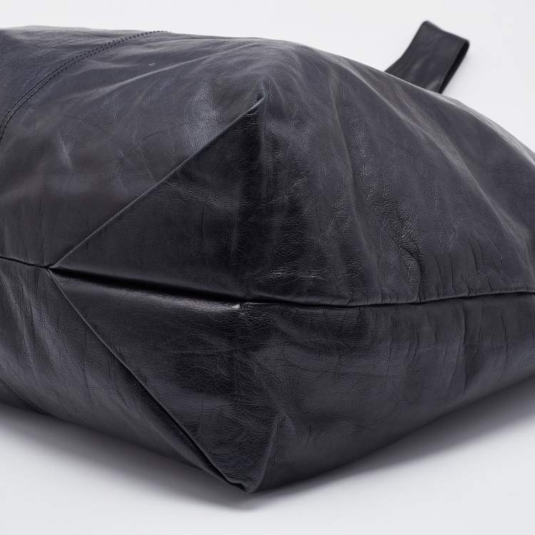 Pre Owned Givenchy Black Leather Hobo