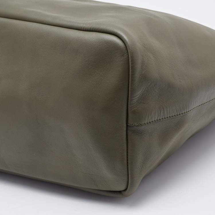 Pre Owned Givenchy Olive Green Leather Large Antigona Shopper Tote