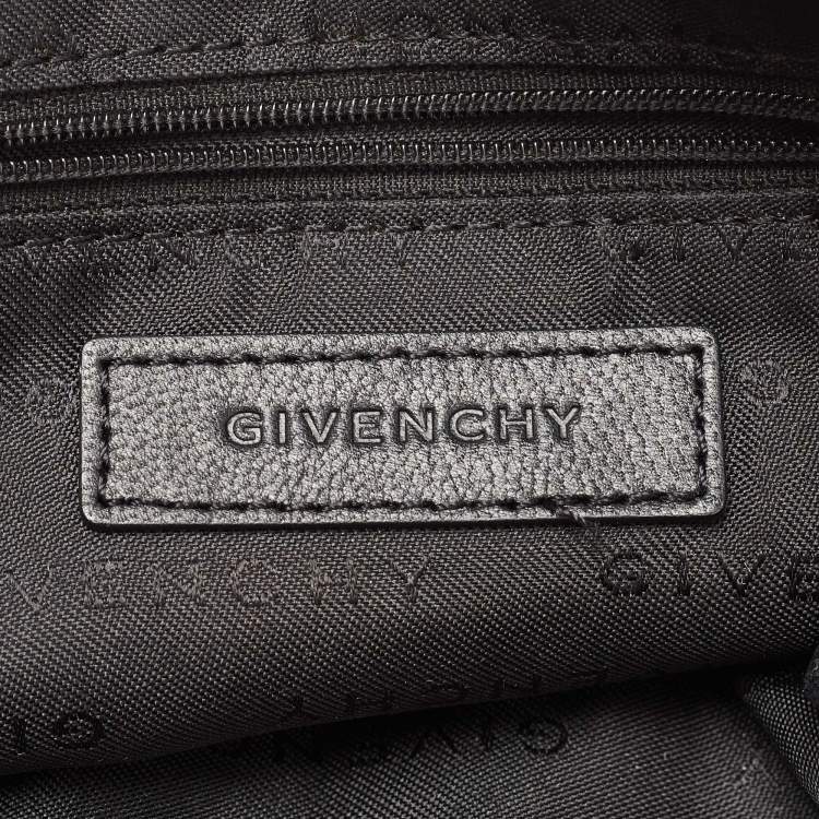 مملوكة مسبقًا Givenchy Black Signature Fabric Logo Shoulder Bag