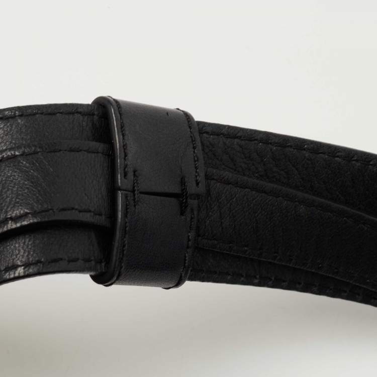 مملوكة مسبقًا Givenchy Black Signature Fabric Logo Shoulder Bag