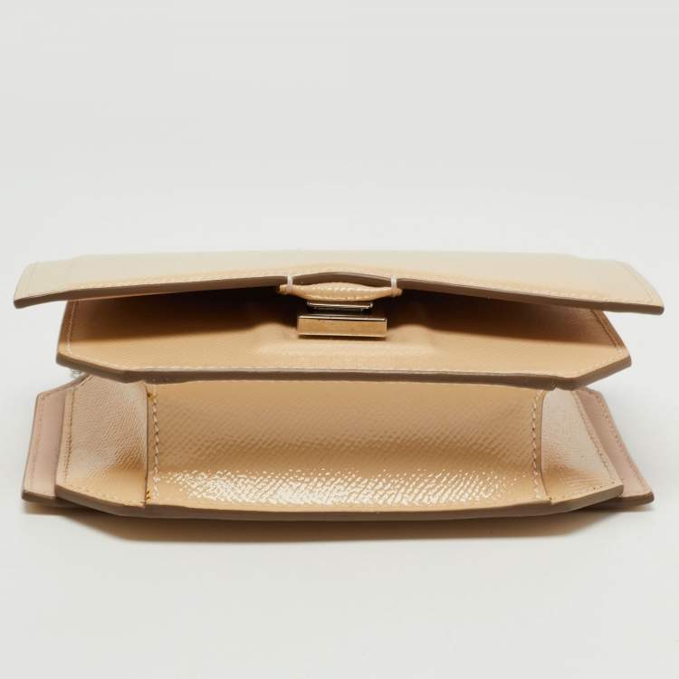 Pre Owned Givenchy Beige Patent Leather Bow Cut Chain Clutch