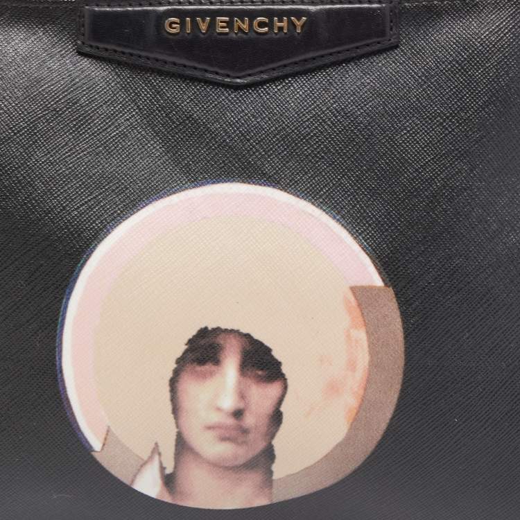 Pre Owned Givenchy Black Leather Small  Antigona Madonna Pouch