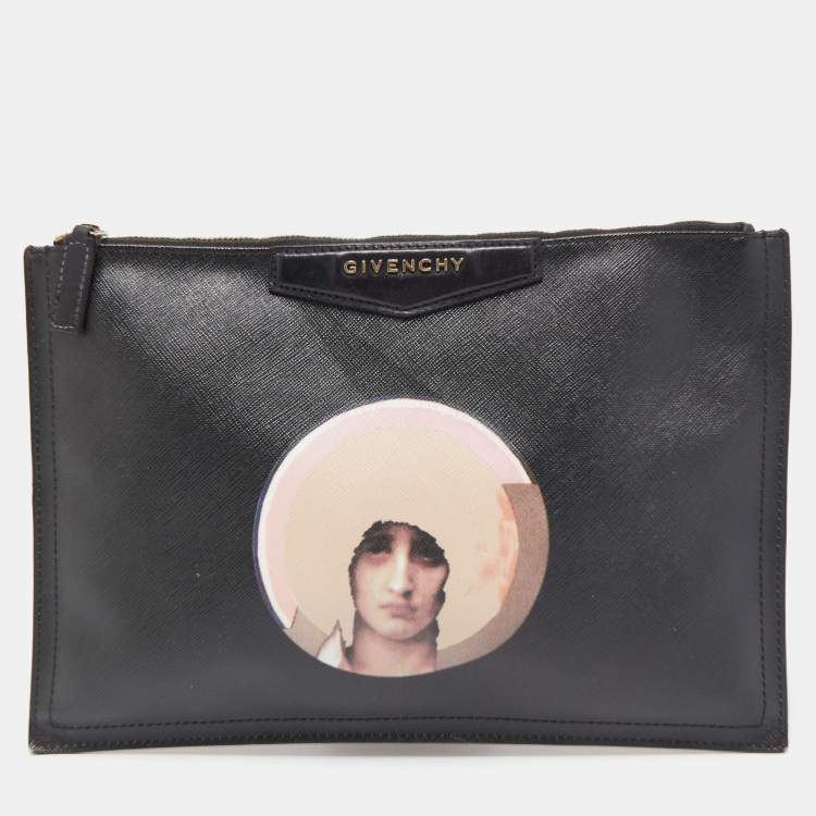 Pre Owned Givenchy Black Leather Small  Antigona Madonna Pouch