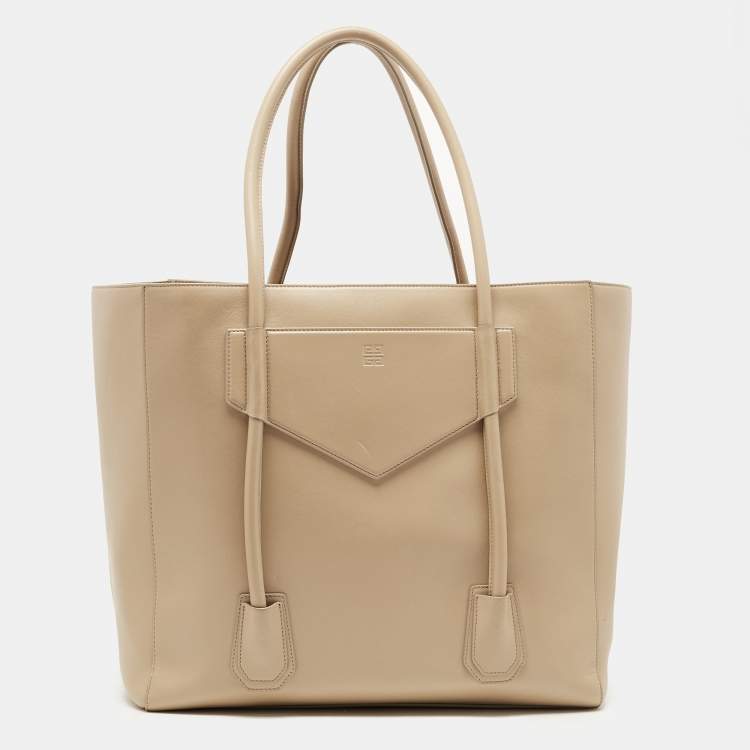 Pre Owned Givenchy Beige Soft Leather Antigona Lock Tote 