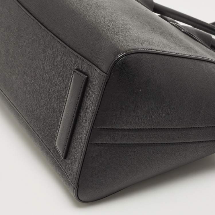 Pre Owned Givenchy Black Leather Medium Antigona Satchel