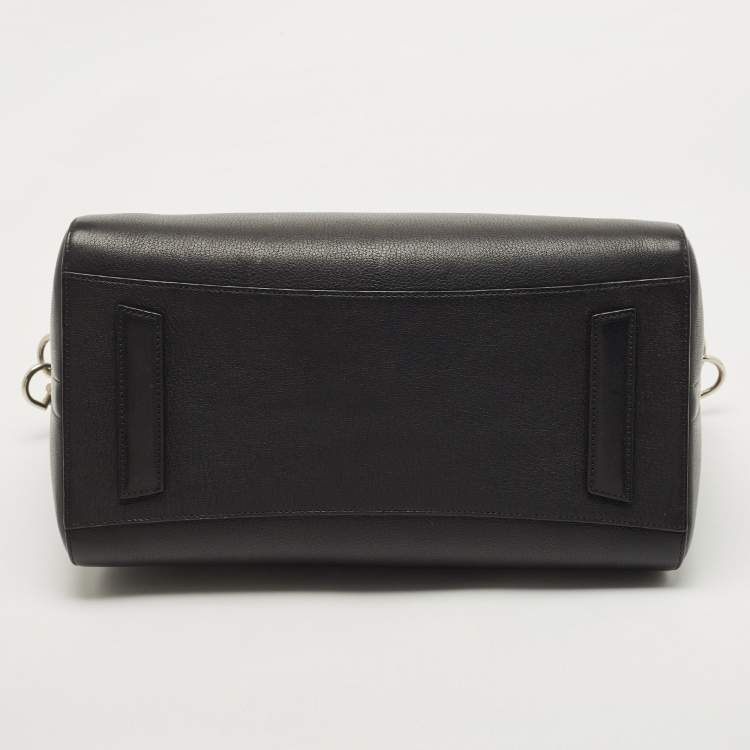 Pre Owned Givenchy Black Leather Medium Antigona Satchel