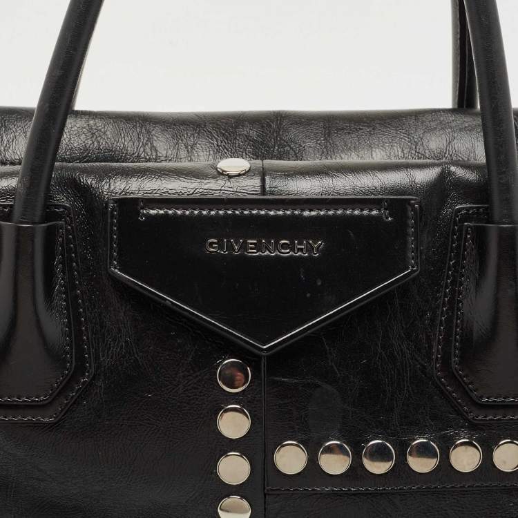 Pre Owned Givenchy Black Glossy Leather Studded Antigona Soft Satchel