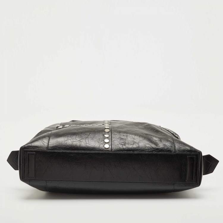 Pre Owned Givenchy Black Glossy Leather Studded Antigona Soft Satchel