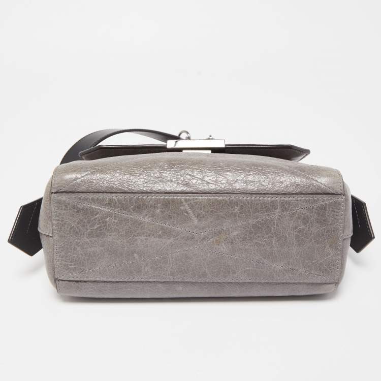Pre Owned Givenchy Black/Grey Glossy Leather Small ID Top Handle Bag