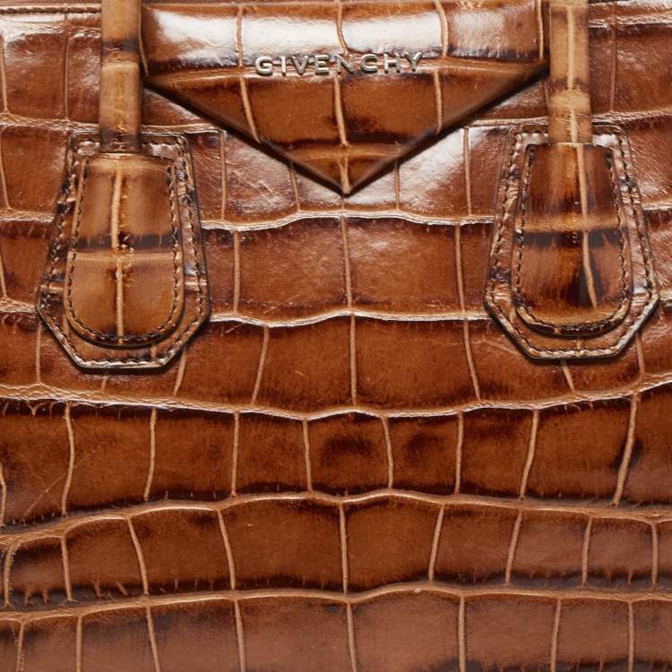 مملوكة مسبقًا Givenchy Brown Croc Embossed Leather Small Antigona Satchel