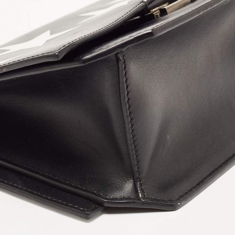 Pre Owned Givenchy Black/White Leather Star Bow Cut Flap Crossbody Bag