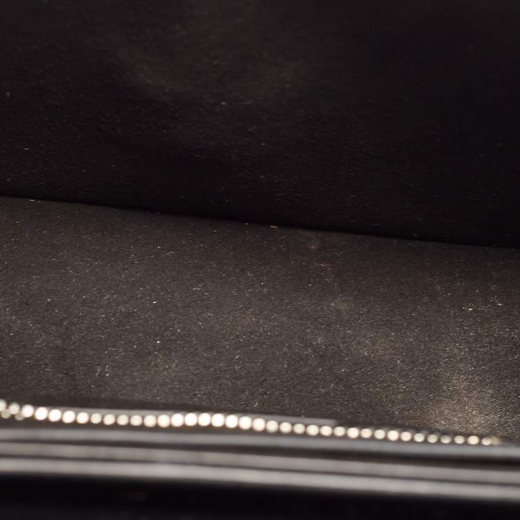 Pre Owned Givenchy Black/White Leather Star Bow Cut Flap Crossbody Bag