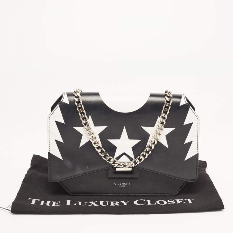 Pre Owned Givenchy Black/White Leather Star Bow Cut Flap Crossbody Bag