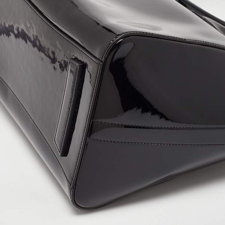 Pre Owned Givenchy Black Patent Leather Medium Antigona Satchel