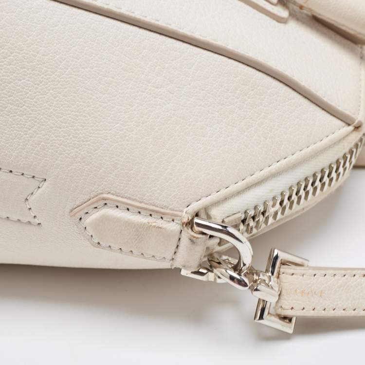 Pre Owned Givenchy Off White Leather Mini Antigona Satchel